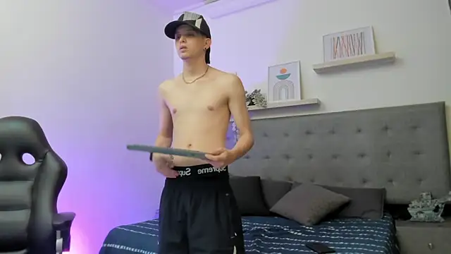 sebastamayo  online show from February 2026 03:10:02 PM