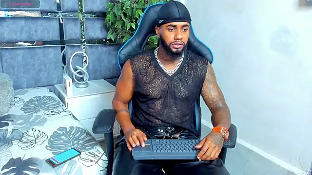 jay jhonson01 online show from March 2026 06:04:01 AM