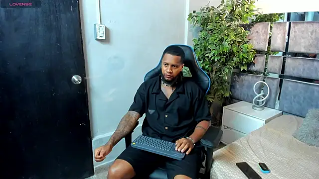 jay jhonson01 online show from February 2026 03:05:01 AM