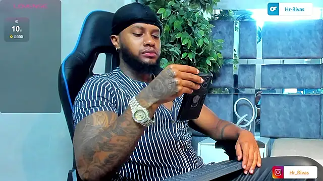 jay jhonson01 online show from February 2026 04:34:02 AM