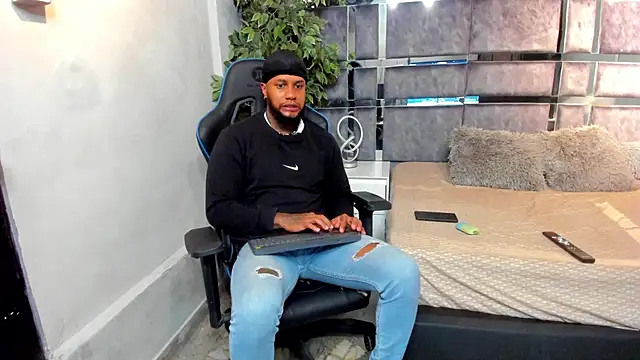 jay jhonson01 online show from February 2026 03:35:02 AM