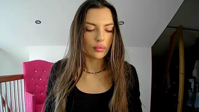 Addisonadore online show from March 2026 07:48:01 AM