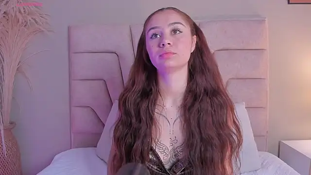 Amelia Saenz  online show from February 2026 07:21:02 PM