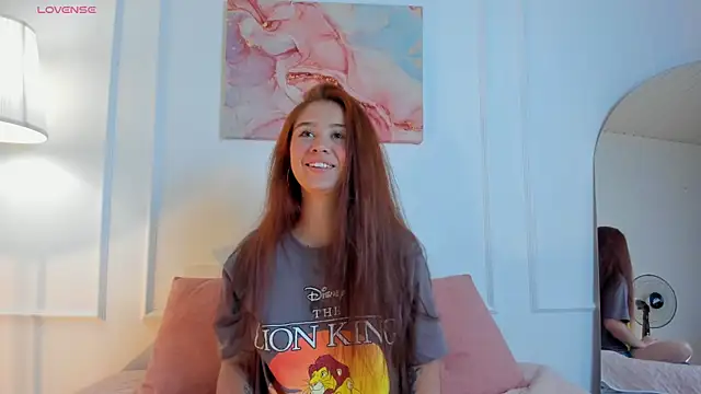 Amelia Saenz  online show from March 2026 07:46:01 PM