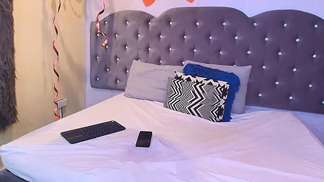 Snapshot of alanna_flowers chatting on February 2026 08:28:01 PM alanna flowers online show from February 2026 08:28:01 PM