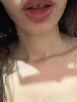yasmina2020 online show from March 2026 11:16:02 PM