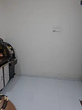 STICKY GIRL online show from April 2026 04:10:01 PM