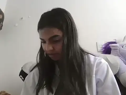 Snapshot of Mia2811 chatting on December 2025 06:36:02 PM Mia2811 online show from December 2025 06:36:02 PM