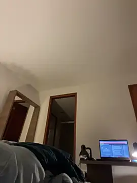 Lena-Williamss online show from May 2026 06:07:02 AM