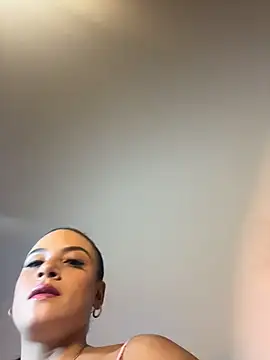 Lena-Williamss online show from February 2026 03:16:02 AM