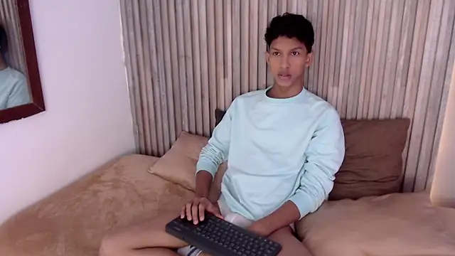 SmoothAlpha  online show from January 2026 02:35:02 PM