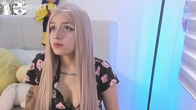  Chloe gardner online show from May 2026 10:03:01 PM
