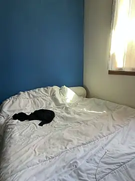 CoquineCharmeuse online show from April 2026 01:07:01 PM