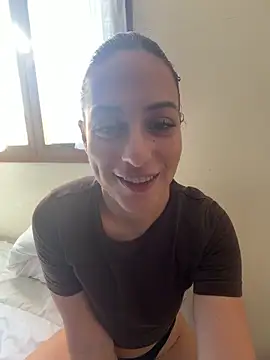 CoquineCharmeuse online show from April 2026 12:50:01 PM