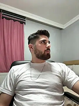 berke3424 online show from February 2026 12:54:01 AM