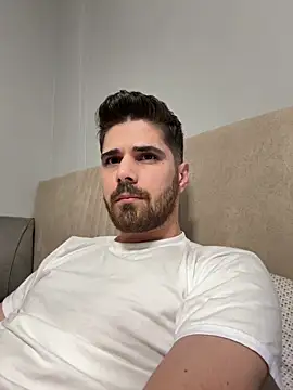 berke3424 online show from April 2026 12:01:02 AM