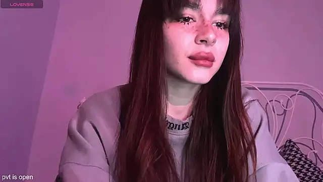 xx lily online show from December 2025 04:34:02 AM