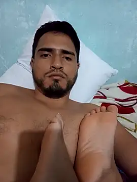 Aleinad16 online show from December 2025 10:39:02 AM