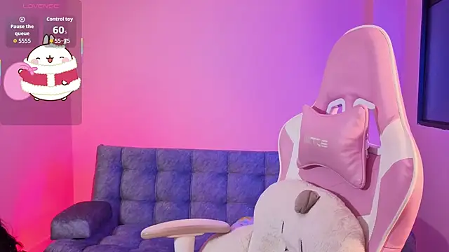 sharonbone online show from December 2025 04:14:01 AM