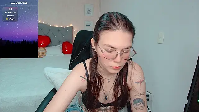 Snapshot of lexalove_doll chatting on February 2026 03:40:02 AM lexalove doll online show from February 2026 03:40:02 AM