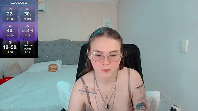 Snapshot of lexalove_doll chatting on February 2026 04:47:02 AM lexalove doll online show from February 2026 04:47:02 AM