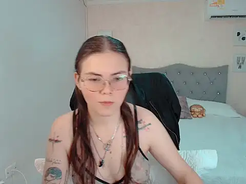 Snapshot of lexalove_doll chatting on February 2026 02:35:01 AM lexalove doll online show from February 2026 02:35:01 AM