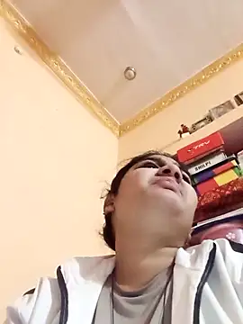 Snapshot of Big-figar chatting on December 2025 03:46:02 AM Big-figar online show from December 2025 03:46:02 AM