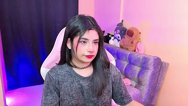 bonnieTaylor1 online show from December 2025 04:39:02 AM