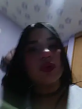 bonnieTaylor1 online show from April 2026 05:03:01 AM