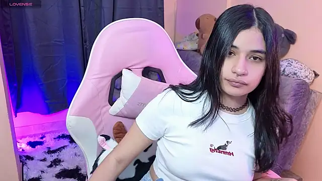 bonnieTaylor1 online show from June 2026 03:00:01 AM