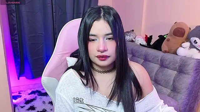 bonnieTaylor1 online show from May 2026 04:25:01 AM