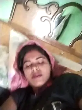 Snapshot of Sexy_Rajkumari123 chatting on February 2026 09:28:01 AM Sexy Rajkumari123 online show from February 2026 09:28:01 AM