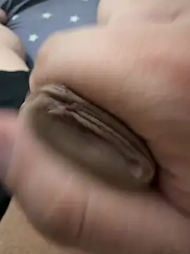 mynameissac online show from April 2026 08:43:01 PM