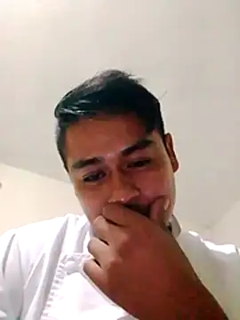 Snapshot of ochoamarc chatting on December 2025 01:17:02 PM ochoamarc online show from December 2025 01:17:02 PM