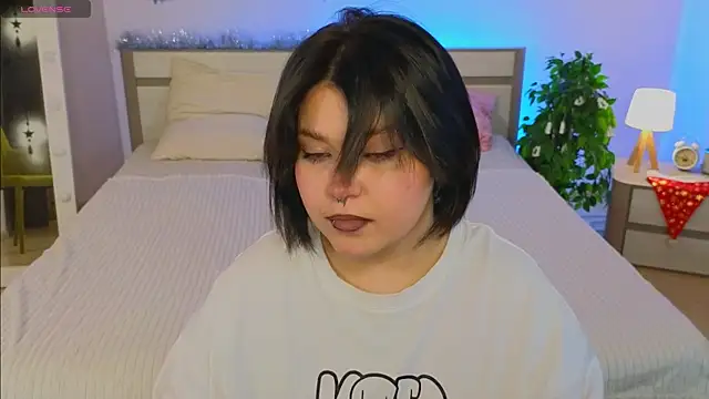 Snapshot of Choee_Bliss chatting on December 2025 10:32:02 AM Choee Bliss online show from December 2025 10:32:02 AM