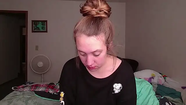 dixielover1229 online show from December 2025 03:23:01 PM