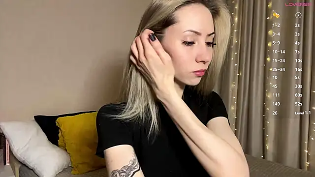 sun under skyy online show from March 2026 02:23:02 AM