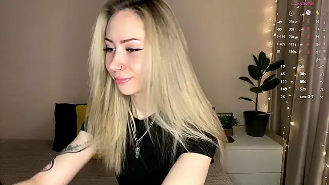 sun under skyy online show from February 2026 02:09:02 AM