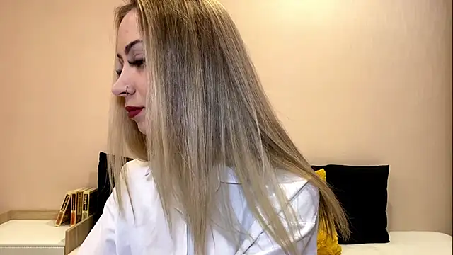 sun under skyy online show from December 2025 09:14:01 AM