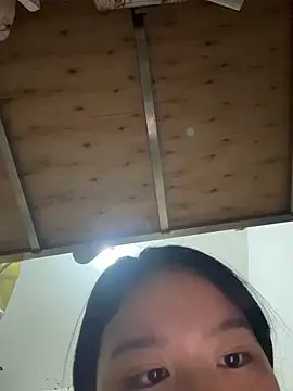 Kawaii-P online show from December 2025 12:21:02 PM