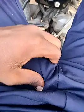 Snapshot of loki-king-143 chatting on December 2025 09:02:02 AM loki-king-143 online show from December 2025 09:02:02 AM