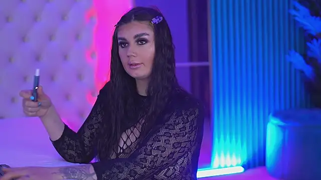 Snapshot of LexaRhodes chatting on December 2025 03:28:04 PM LexaRhodes online show from December 2025 03:28:04 PM