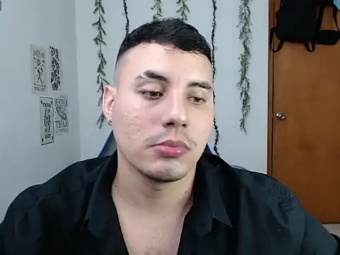 ENZO444  online show from December 2025 03:12:02 AM