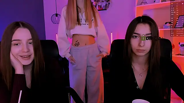 mila firee online show from April 2026 08:27:01 AM