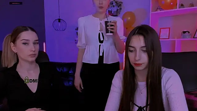 mila firee online show from April 2026 08:10:02 AM