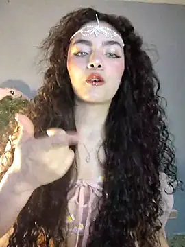 Snapshot of Alii_tay chatting on December 2025 09:02:02 AM Alii tay online show from December 2025 09:02:02 AM