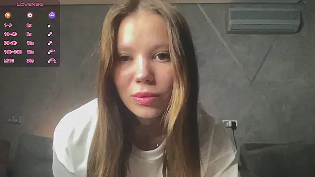 Cara Sweet1 online show from March 2026 05:25:01 PM