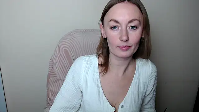 LiaSeass  online show from February 2026 01:46:02 PM