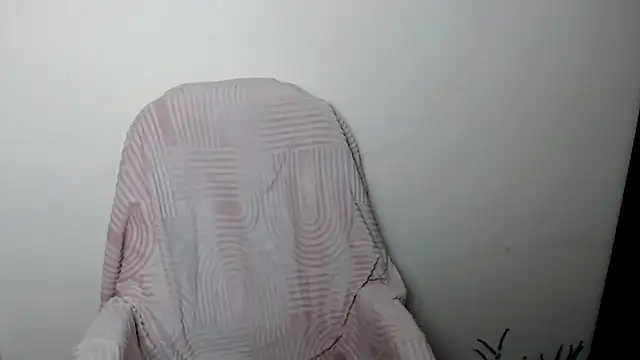 LiaSeass  online show from February 2026 01:12:01 PM