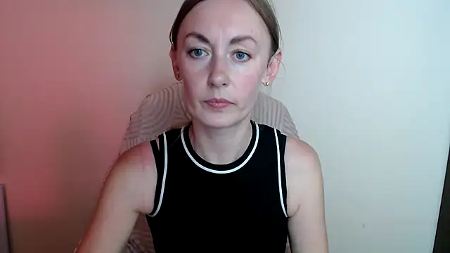 Snapshot of LiaSeass_ chatting on July 2026 12:27:02 PM LiaSeass online show from July 2026 12:27:02 PM